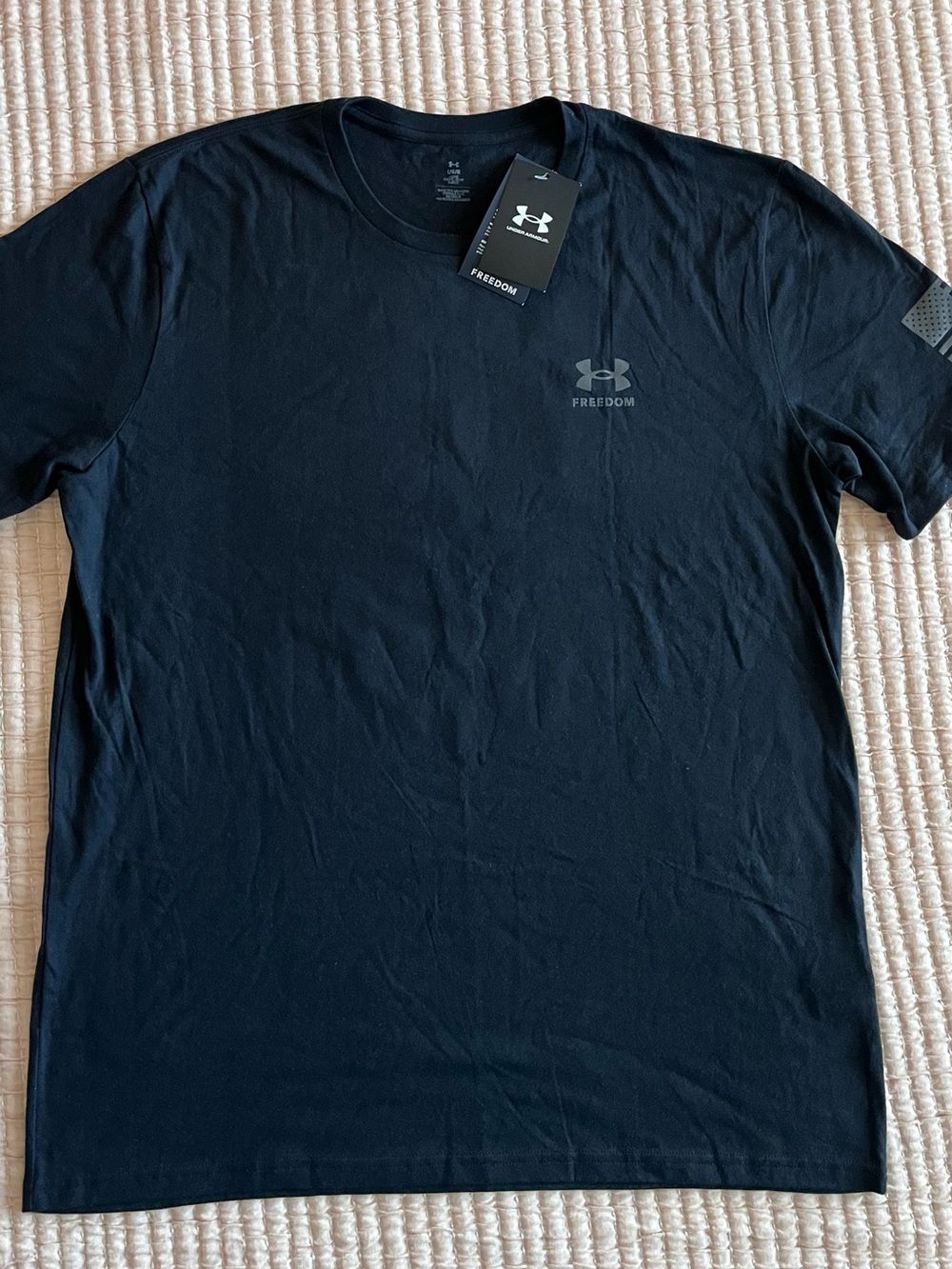 New Under Armour Black Freedom Black Short Sleeve tee t shirt size large - Picture 2 of 7